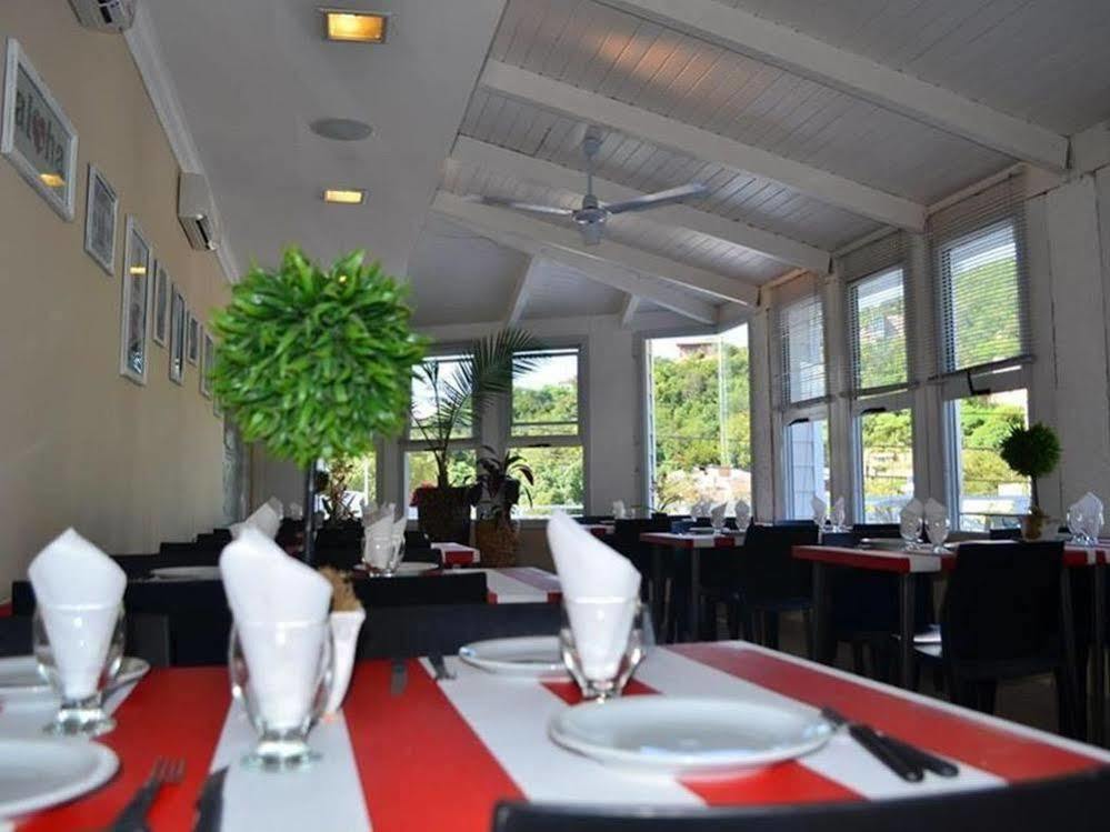 Club House Hotel Villa Carlos Paz Buitenkant foto